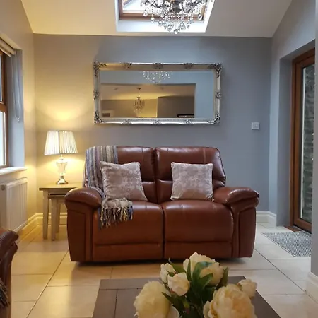 Holiday Home Dingle Сasa de vacaciones *